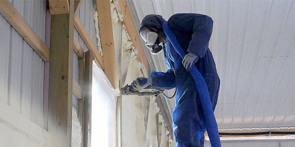 Installing Spray Foam Insulation in Metal Buildings When It’s Cold